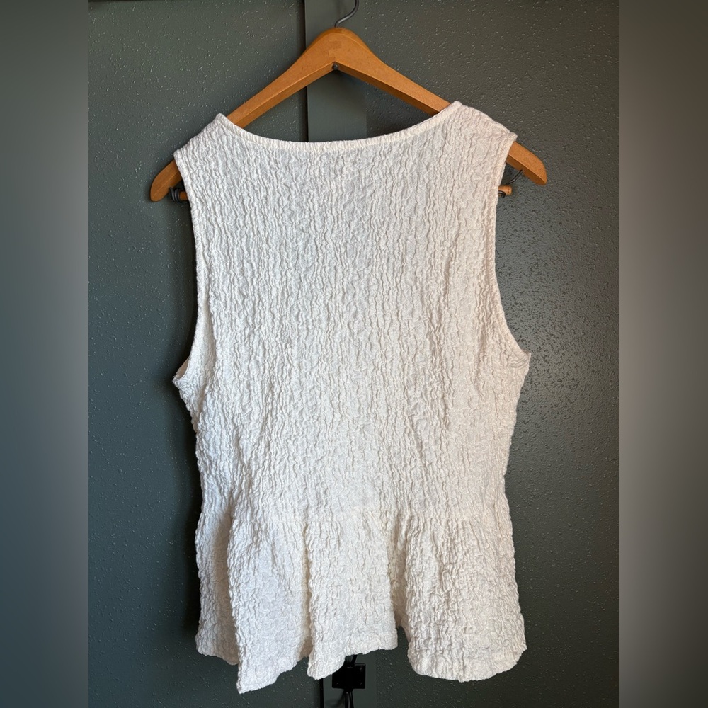 Maeve by Anthropologie Textured Sleeveless Peolum Top - Picture 2 of 3